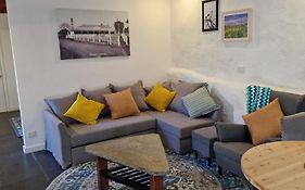 The Bullock & Bridle Retreat At 62